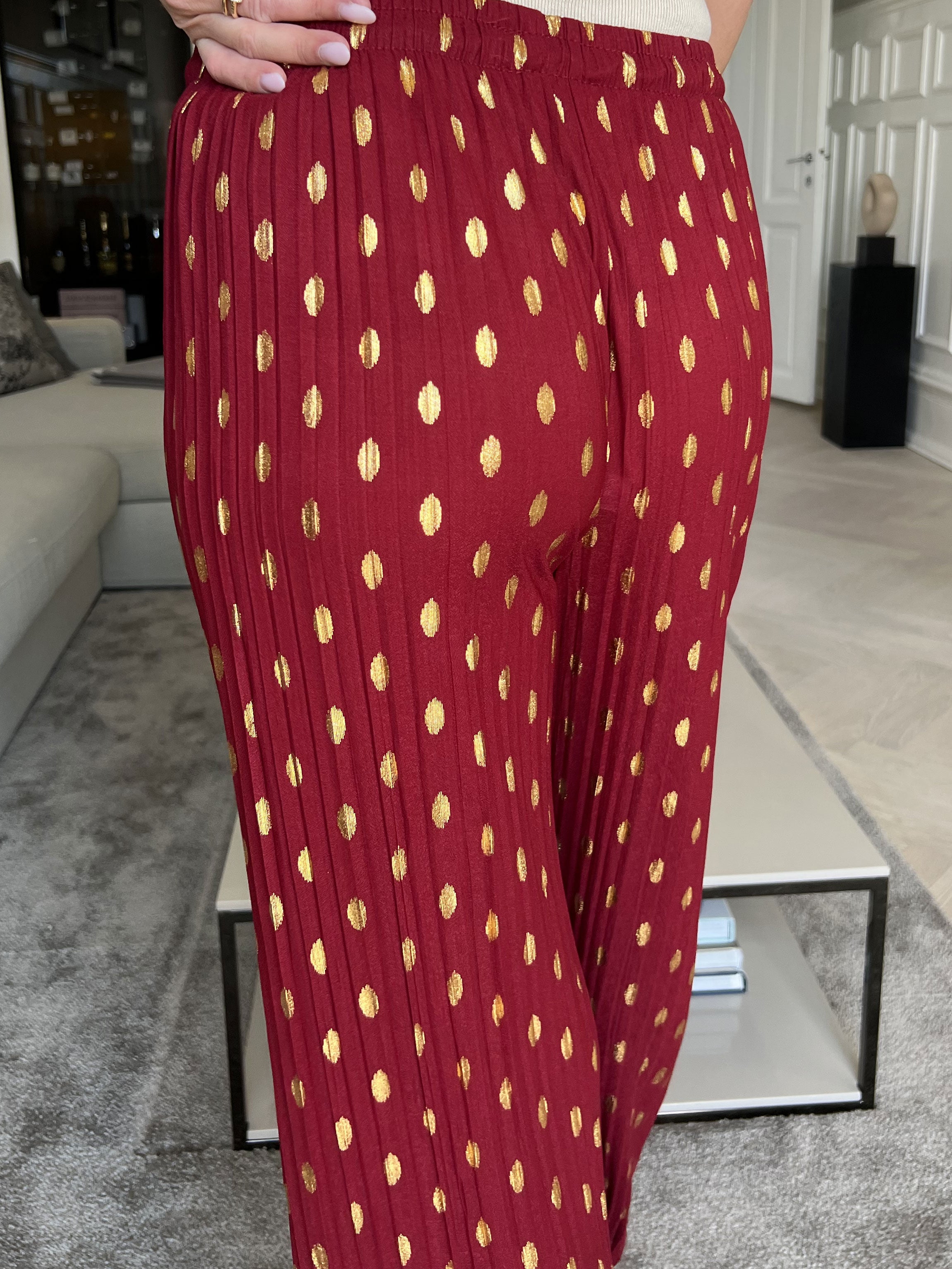 Aleta - Plisserede løse bukser med prikker